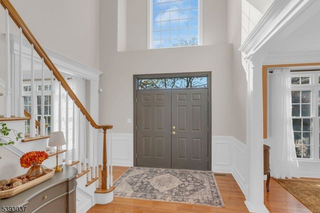 1 Surrey Ln, West Amwell Twp., NJ 08530