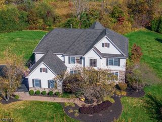 1 Surrey Ln, West Amwell Twp., NJ 08530
