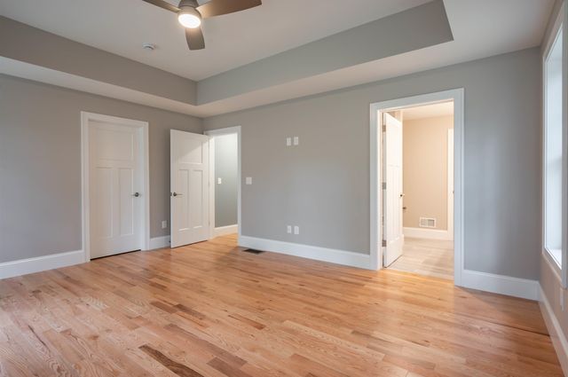 21 Wilderness Drive, Nashua, NH 03062
