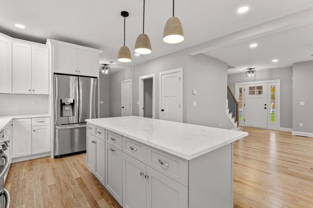 593 Cohas Avenue, Manchester, NH 03109