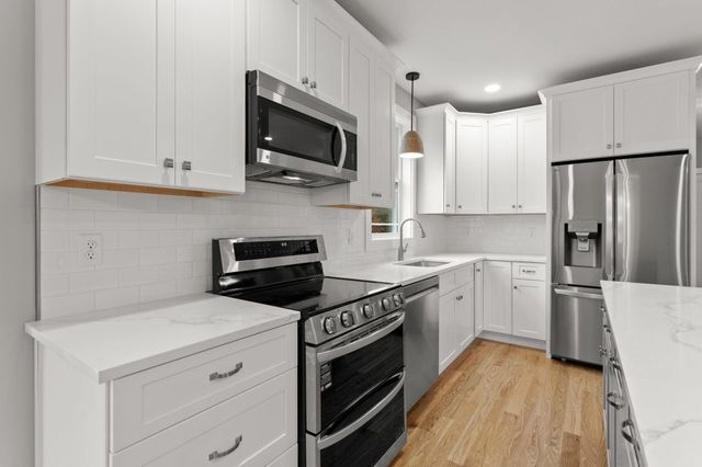 593 Cohas Avenue, Manchester, NH 03109