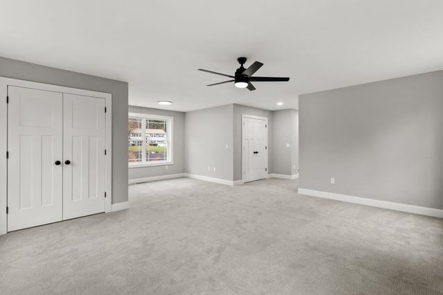 593 Cohas Avenue, Manchester, NH 03109