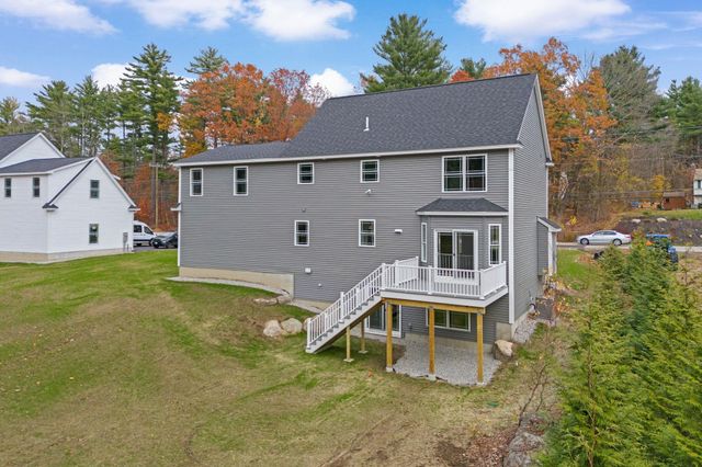 593 Cohas Avenue, Manchester, NH 03109