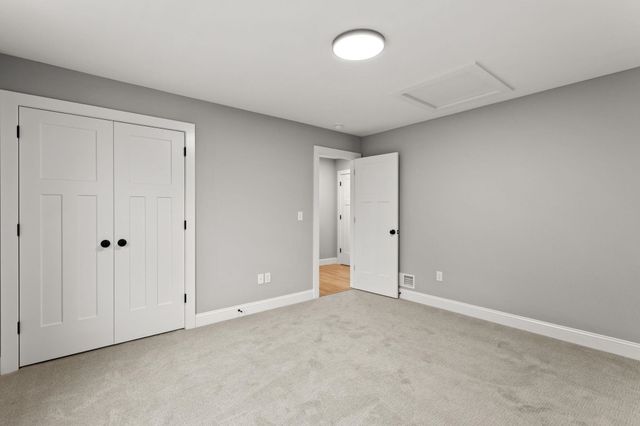 593 Cohas Avenue, Manchester, NH 03109