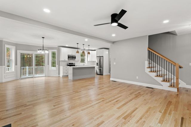 593 Cohas Avenue, Manchester, NH 03109