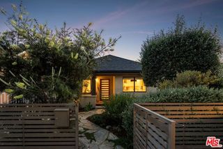 5132 Range View Avenue, Los Angeles, CA 90042