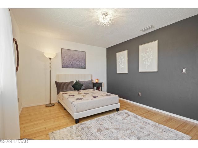 59 Chippingwood Lane, Ormond Beach, FL 32176