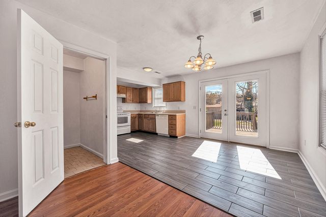 902 Bowman AVE, Salem, VA 24153