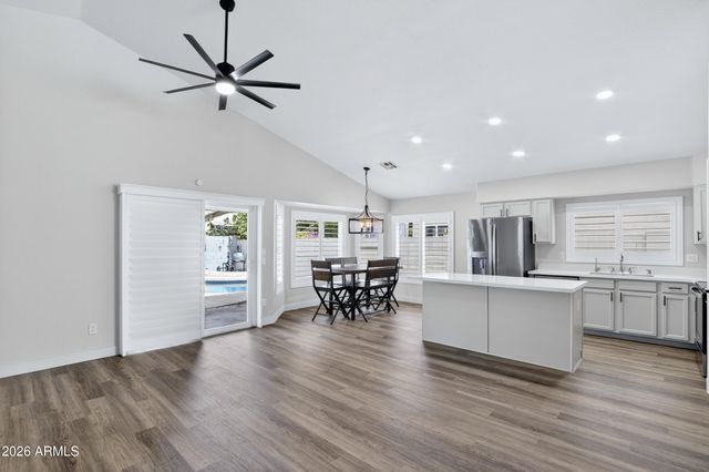 624 E SHEFFIELD Avenue, Gilbert, AZ 85296