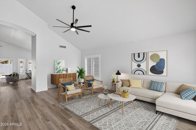 624 E SHEFFIELD Avenue, Gilbert, AZ 85296