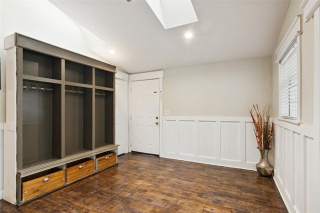 1910 East Avenue, Katy, TX 77493