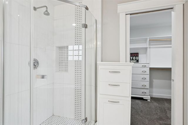 1910 East Avenue, Katy, TX 77493