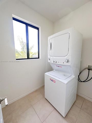 244 NE 210th Way 244, Miami, FL 33179