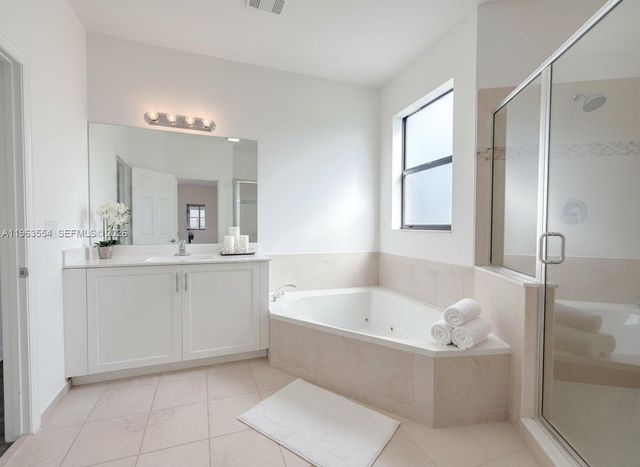 244 NE 210th Way 244, Miami, FL 33179