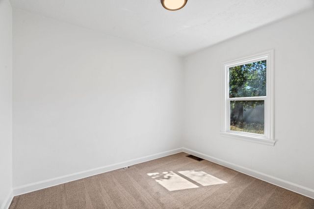 5504 N Post St, Spokane, WA 99205