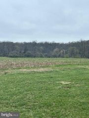 253 WILLOW MILL PARK RD, Mechanicsburg, PA 17050