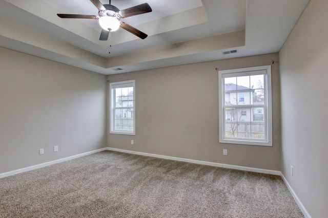 834 Rushing Dr, Clarksville, TN 37042