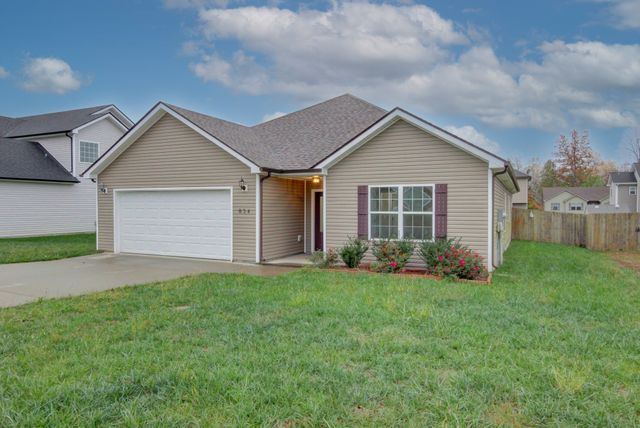 834 Rushing Dr, Clarksville, TN 37042