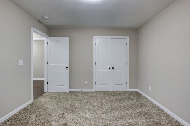 834 Rushing Dr, Clarksville, TN 37042