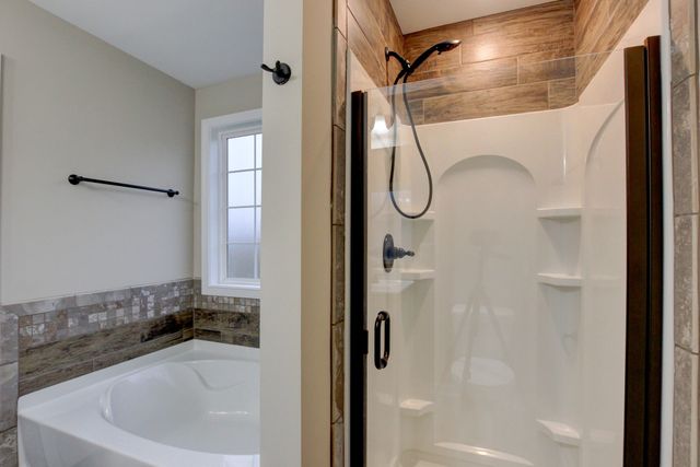 834 Rushing Dr, Clarksville, TN 37042