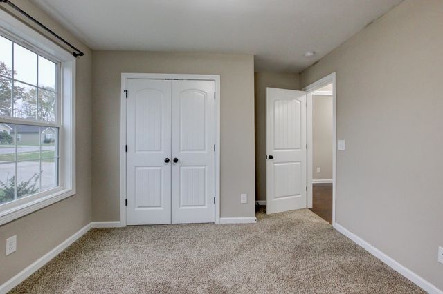 834 Rushing Dr, Clarksville, TN 37042