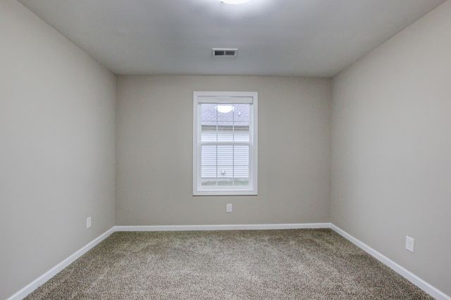 834 Rushing Dr, Clarksville, TN 37042