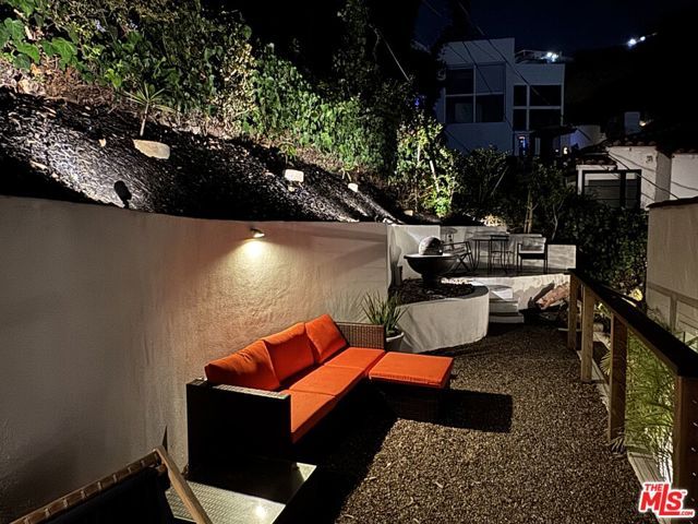 1761 N Orange Grove Avenue, Los Angeles, CA 90046