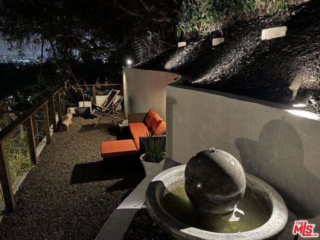 1761 N Orange Grove Avenue, Los Angeles, CA 90046