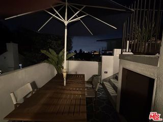 1761 N Orange Grove Avenue, Los Angeles, CA 90046