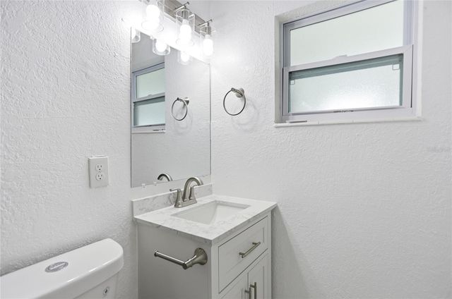 6328 PECOS COURT, Orlando, FL 32807