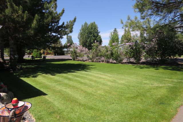 14108 Ravenwood Drive, Klamath Falls, OR 97601