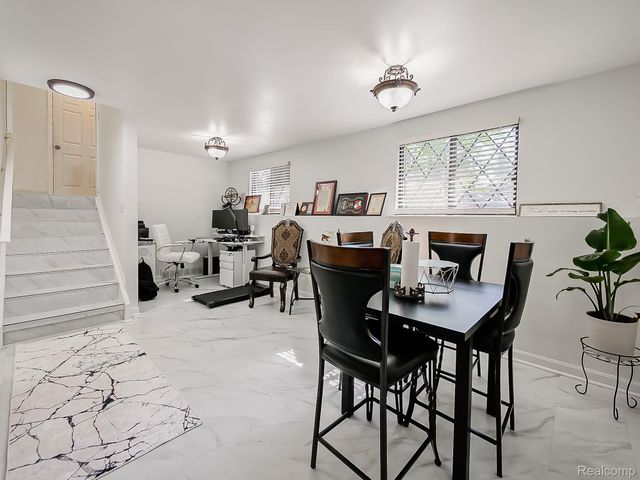29721 Farmington Road, Farmington Hills, MI 48334