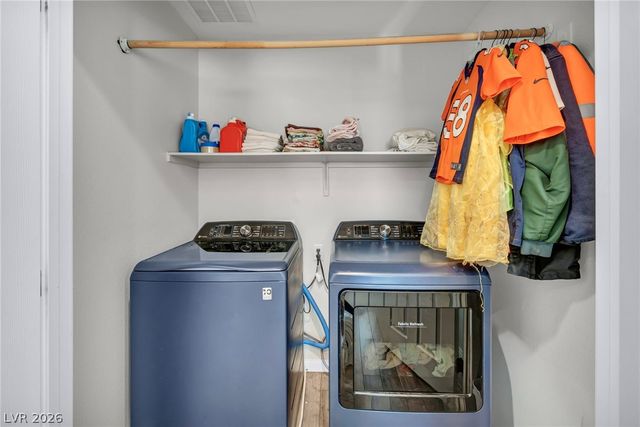 360 Misterioso Street, Henderson, NV 89011