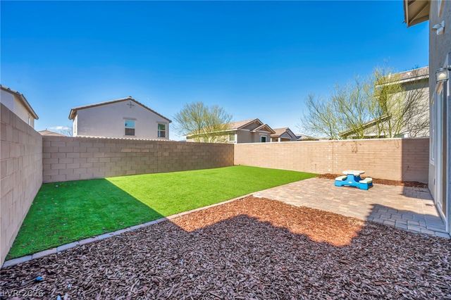 360 Misterioso Street, Henderson, NV 89011