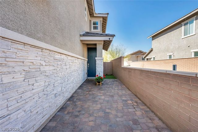 360 Misterioso Street, Henderson, NV 89011