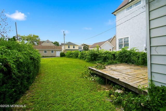 423 Woodland Avenue, Avon-by-the-sea, NJ 07717