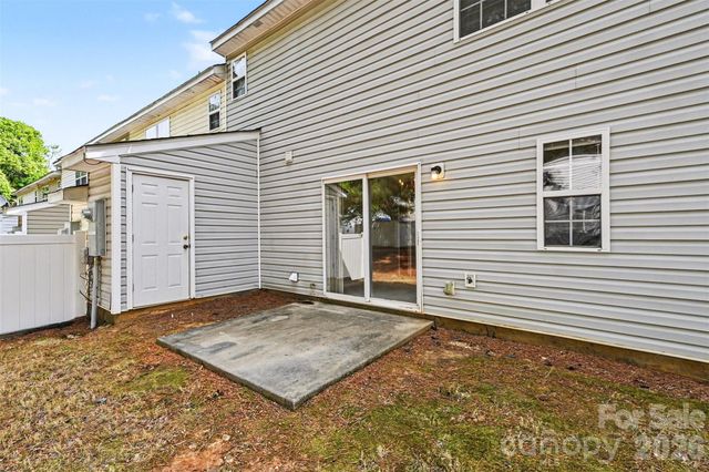 3201 Blythe Ridge Court, Charlotte, NC 28213