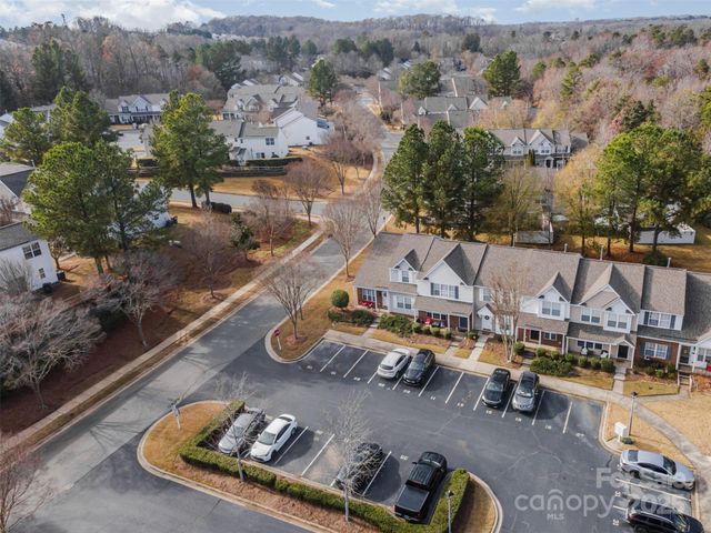 3201 Blythe Ridge Court, Charlotte, NC 28213
