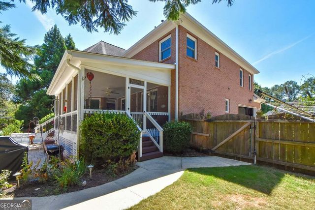 1528 Greensboro Way, Grayson, GA 30017