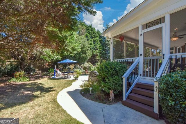 1528 Greensboro Way, Grayson, GA 30017