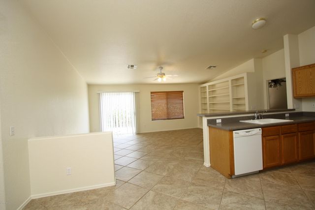 10188 E Sunrise Meadow Place, Tucson, AZ 85747
