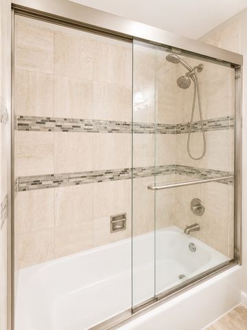 15137 Quail Hollow Drive 206, Orland Park, IL 60462