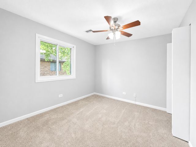 15137 Quail Hollow Drive 206, Orland Park, IL 60462