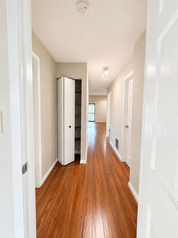 15137 Quail Hollow Drive 206, Orland Park, IL 60462