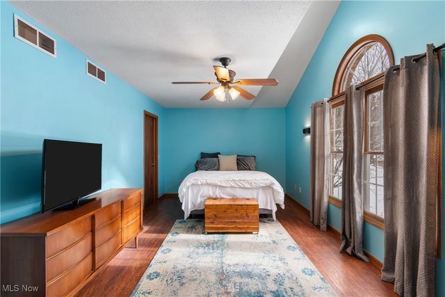 8779 Glenarden Circle NW, Massillon, OH 44646