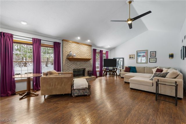 8779 Glenarden Circle NW, Massillon, OH 44646