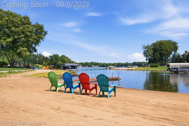 2916 Vero Drive, Highland Charter Township, MI 48356
