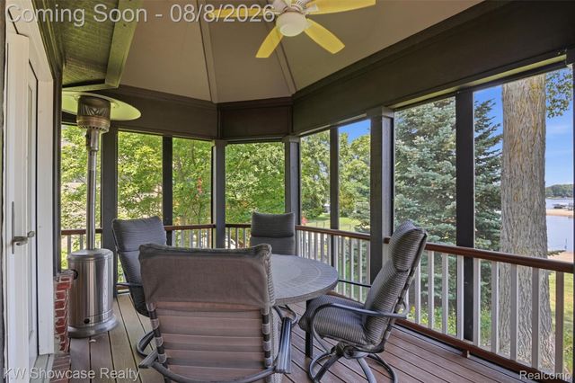 2916 Vero Drive, Highland Charter Township, MI 48356