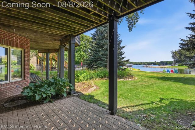 2916 Vero Drive, Highland Charter Township, MI 48356