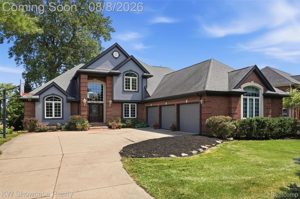2916 Vero Drive, Highland Charter Township, MI 48356